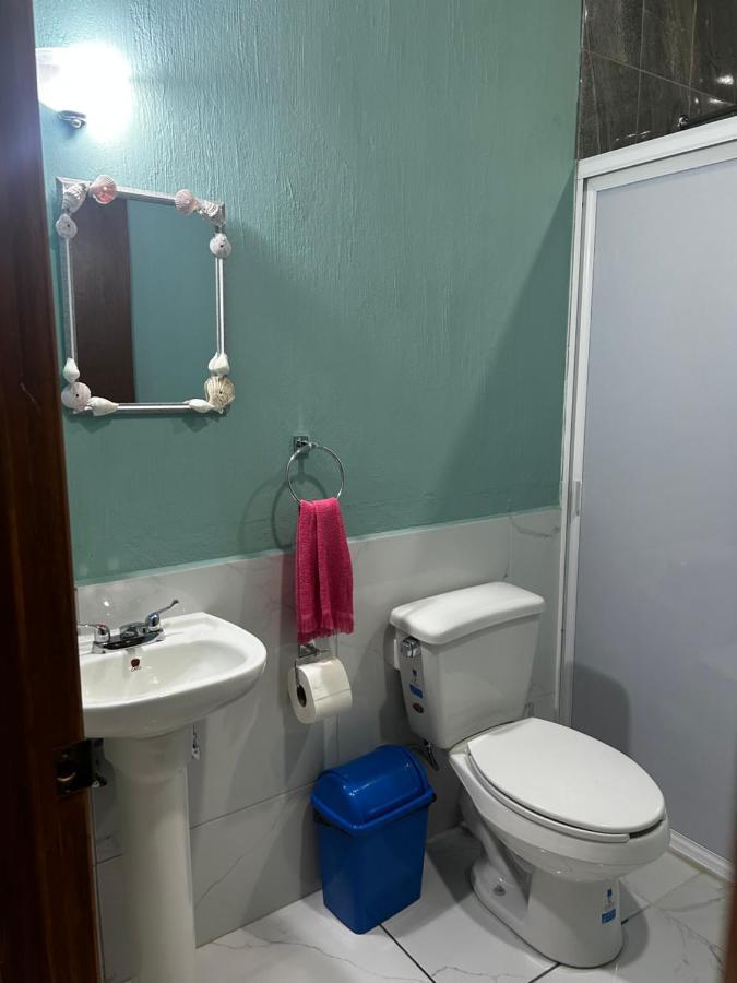 Departamentos Colibri Y Tortuga Apartment Чапала Екстериор снимка